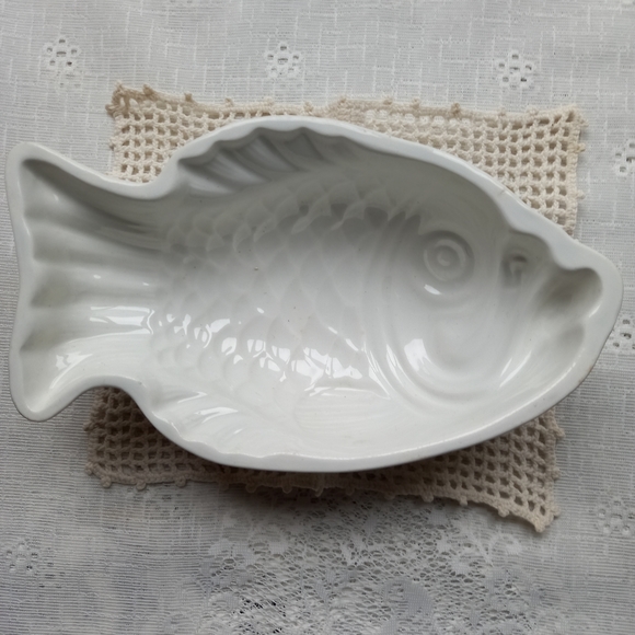 Antique Other - Antique Ironstone Fish mould